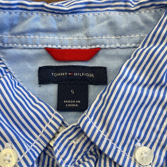Tommy Hilfiger button up shirt - Picture 3 of 3